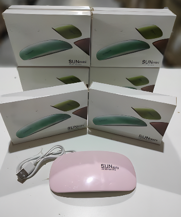 Mini Lámpara LED para uñas portátil.